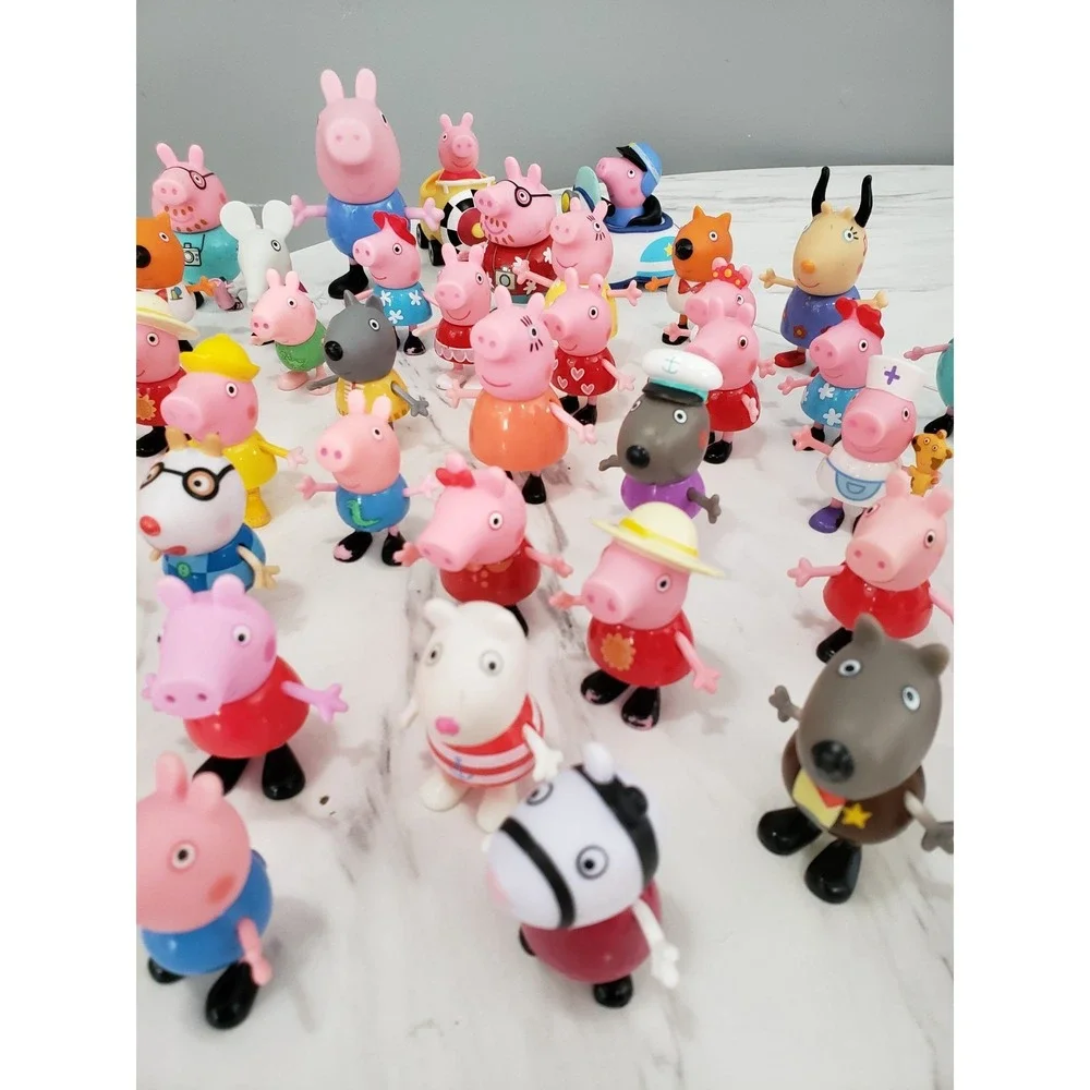 Lot 40+ Peppa Pig Family Friends Figures Bundle Mummy Daddy Grandma George #2